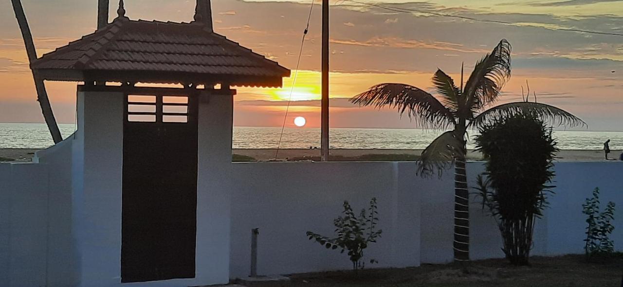 Poovar Sea View Rooms And Boating Family & Couple Only מראה חיצוני תמונה