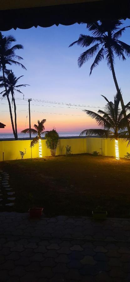 Poovar Sea View Rooms And Boating Family & Couple Only מראה חיצוני תמונה